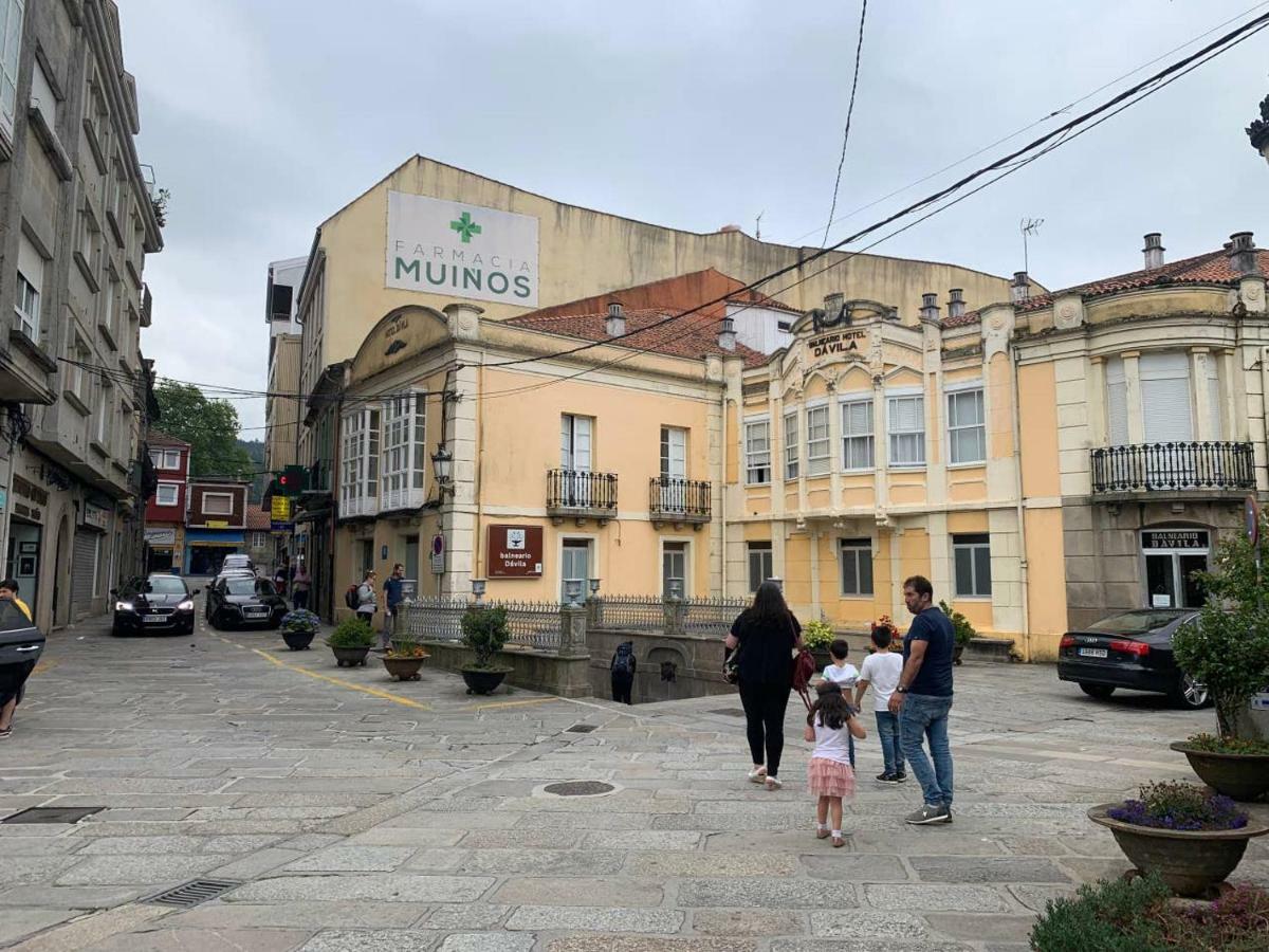 Apartamentos Oliva Caldas De Reis Eksteriør bilde